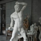 Statua di Damosseno in marmo quasi ultimata